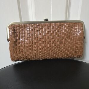 HOBO International Lauren Clutch-Wallet - Color: Wheat